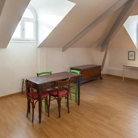 Porta Palazzo Attic Турин